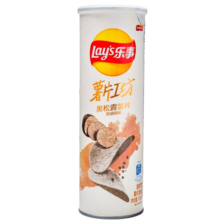 Confezione da 70g di patatine al gusto di tartufo e pepe nero Lay's Black Truffle and Black Pepper