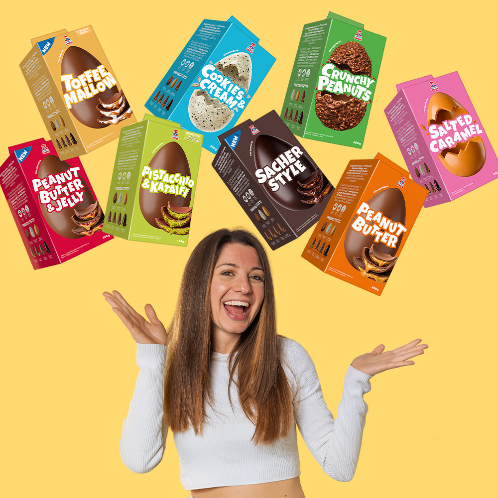 Martina con tutte le uova di pasqua