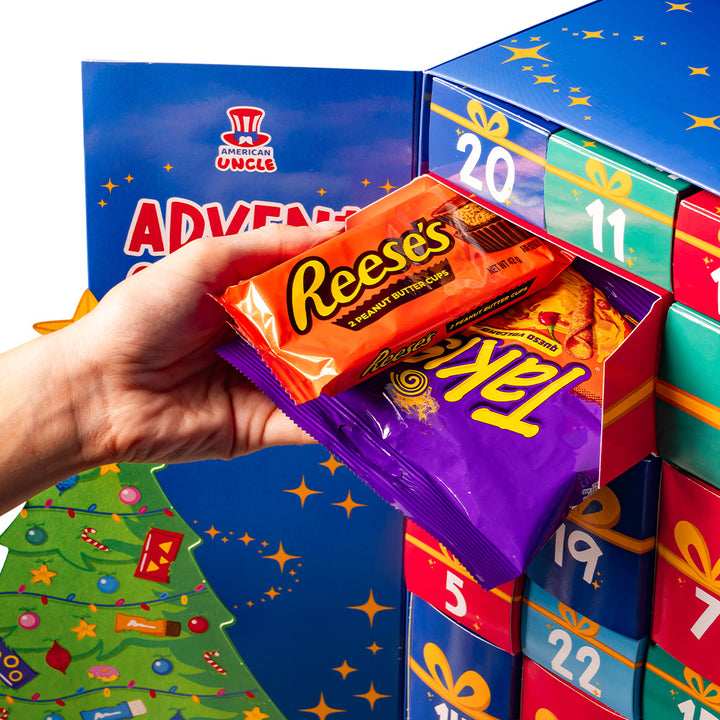 Spezial-Adventskalender 2024, Schachtel mit +24 snack süßen und salzigen Überraschungen 