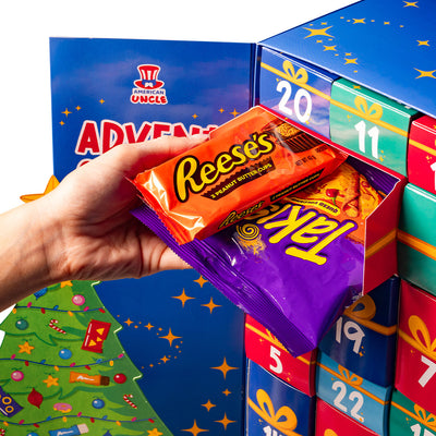 Adventskalender Special 2024, Schachtel mit +24 süßen und herzhaften Überraschungssnacks