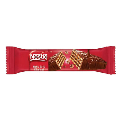 Confezione da 27g, wafer ricoperto di cioccolato al latte Nestle.