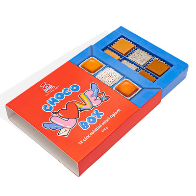 Choco Love Box, Schachtel mit 12 gemischten Pralinen gefüllt mit Erdnussbutter, Toffee und Cookies & Cream, 130g