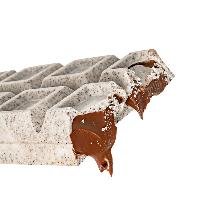 XL Cocoa gefüllte Choco Love Bar, Schokolade Cookies & Cream gefüllt mit Kakaocreme 500g 