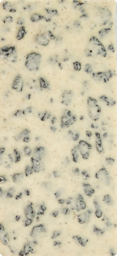 ChocoLetter Cookies & Cream, handgemachte weiße Schokoladentafel mit Keksstücken, 100g 