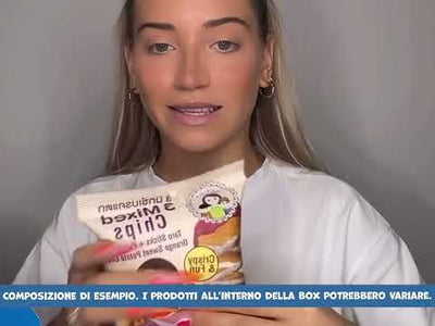 Salzige Snack-Box mit mindestens 18 internationalen Produkten